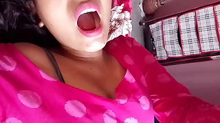 Indian desi bhabhi showing her assets to her bf&period;